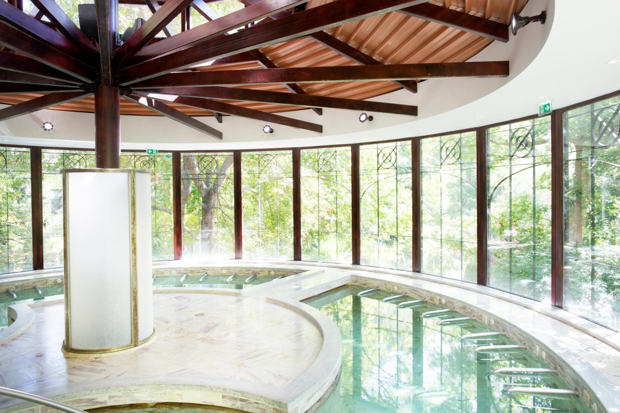 Le Grand Hotel Moltig les Bains Luaran gambar