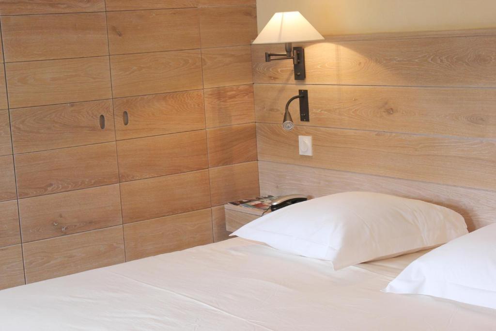 Le Grand Hotel Moltig les Bains Bilik gambar